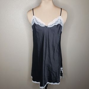 Victoria's Secret NWT Black Satin Lace Chemise Slip Lingerie - Large